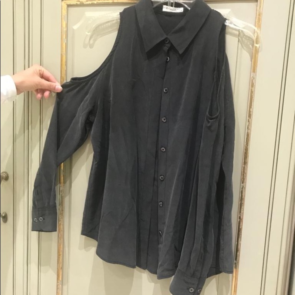 Blouse - Picture 2 of 2
